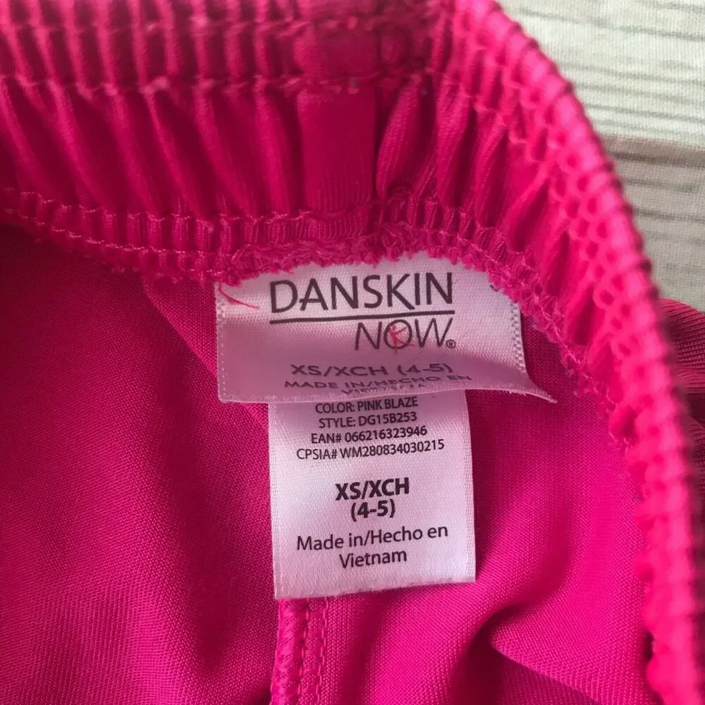 Danskin Girls Sports Athletic Bundle Lot Shorts Sports Bra Sz XS 4-5